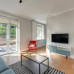 Grand Apartments - Entry - Apartment With Garden In Sopot