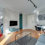 Grand Apartments - Entry - Apartment With Garden In Sopot
